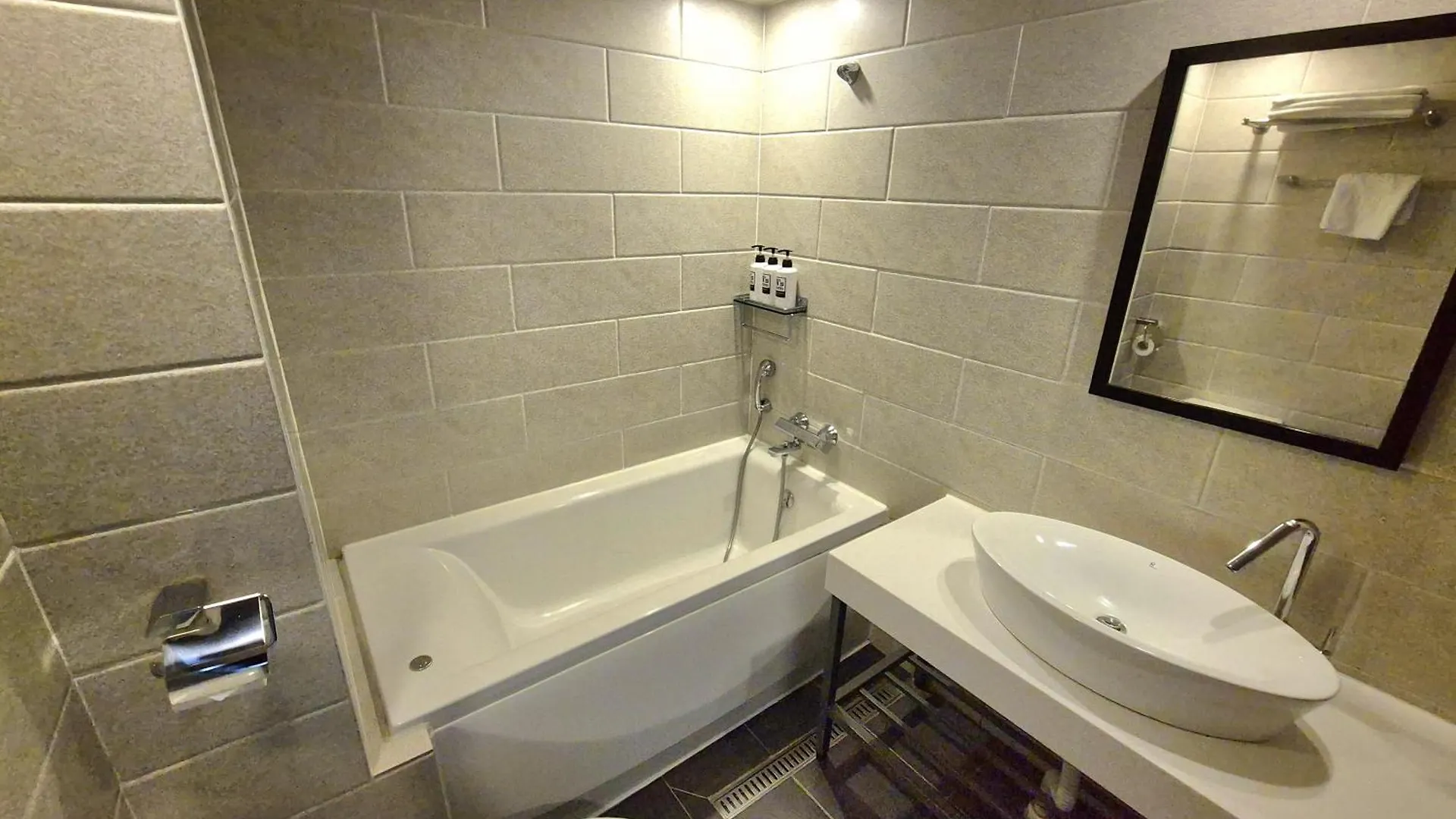 No. 25 Hotel Myeongji Ocean City Branch Business Busan 2*,