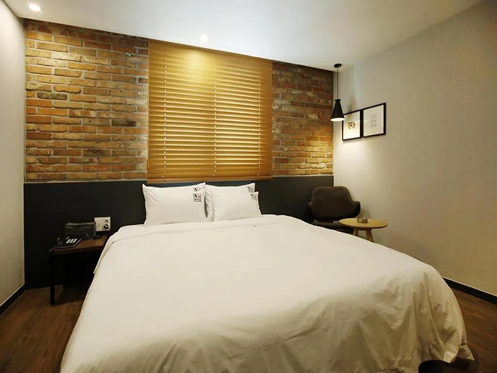 No. 25 Hotel Myeongji Oceanc City Business Busan 2*,  South Korea