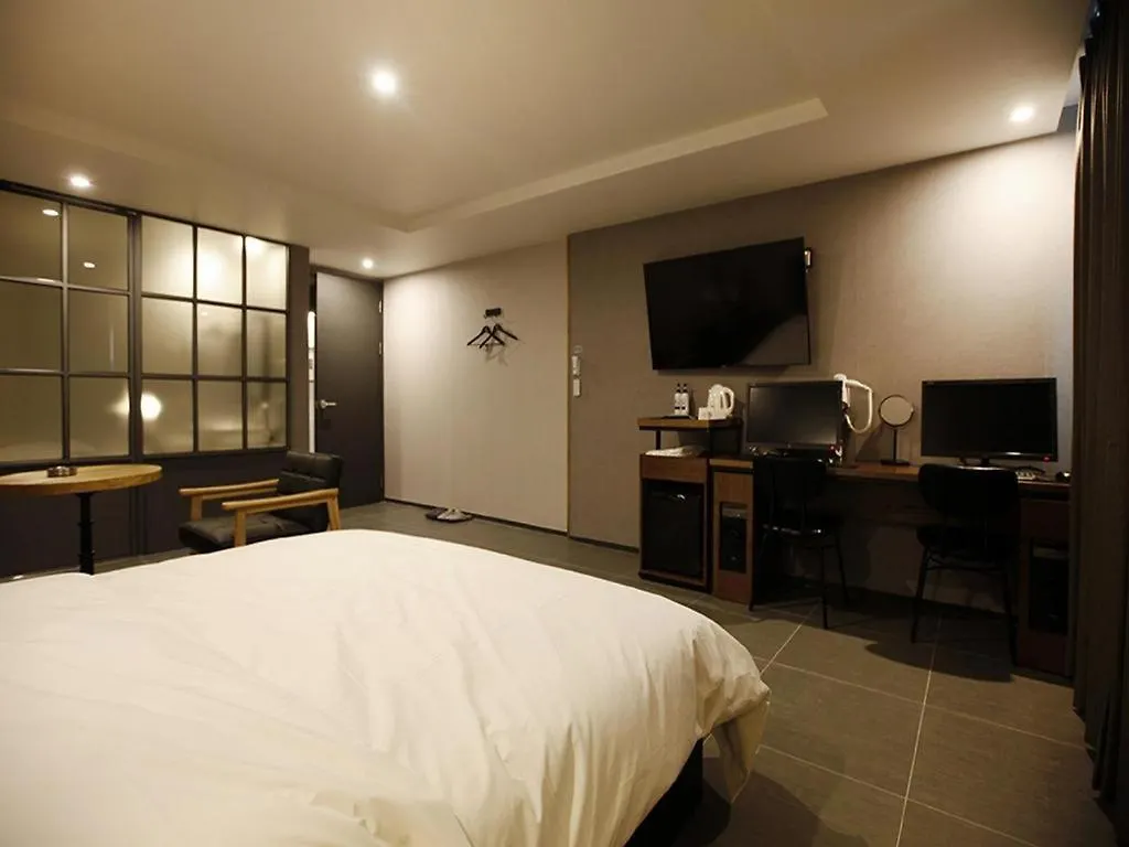 No. 25 Hotel Myeongji Ocean City Branch Business Busan